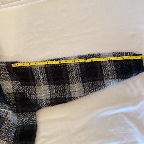 Lise J. Women’s Mohair blend sweater - Picture 10 of 11